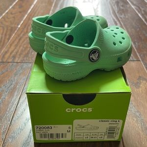 Toddler size 5 Crocs